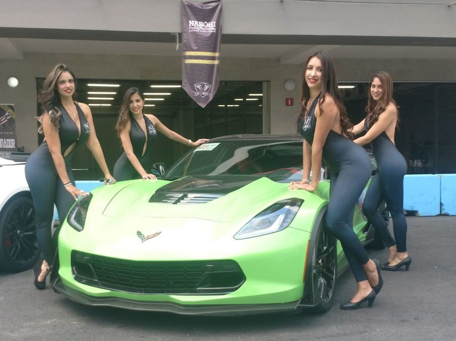 uniformes-para-edecanes